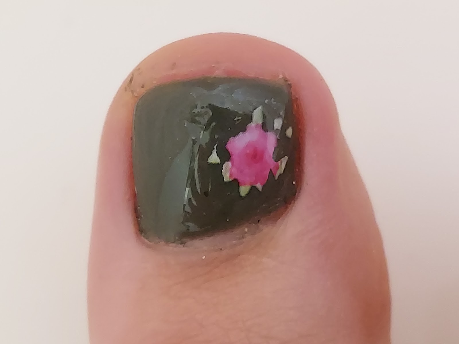 LUSH Spa + Nail Salon nail photo 3